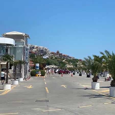 Panorama Bay 20 Fancy Апартамент *