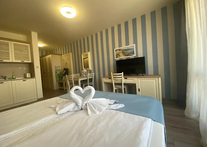 Апартаменти Panorama Bay 20 Fancy *